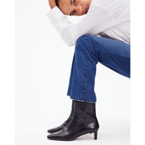 Madewell The Dimes Kitten-Heel Boot in Crinkle Leather NN026 Size 7-Display-$218 - Picture 2 of 16